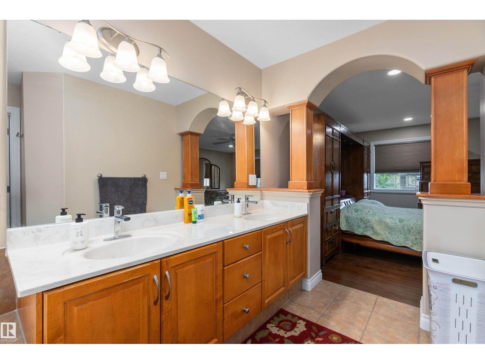 1115 68 ST SW — photo 35
