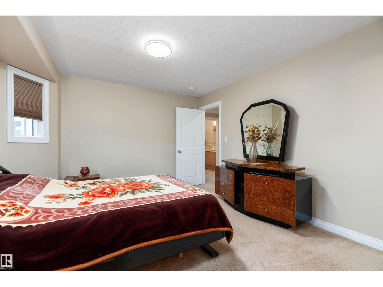 1115 68 ST SW — photo 40