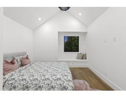 13026 16 Avenue, Surrey, BC V4A1N9 Photo 27