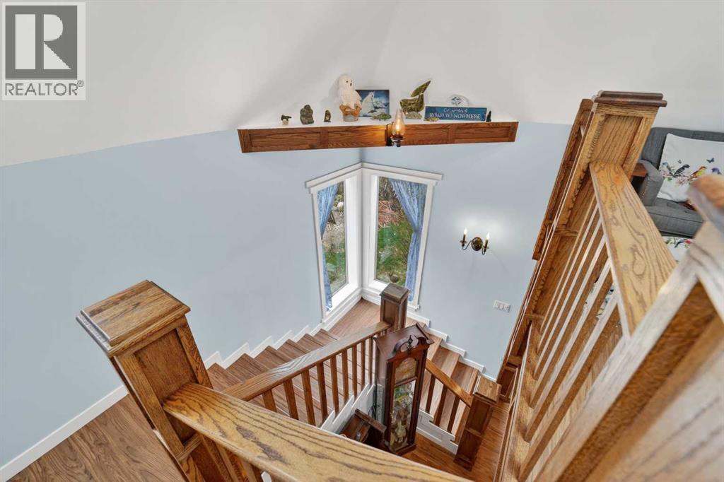 4717 2 Street W - 26