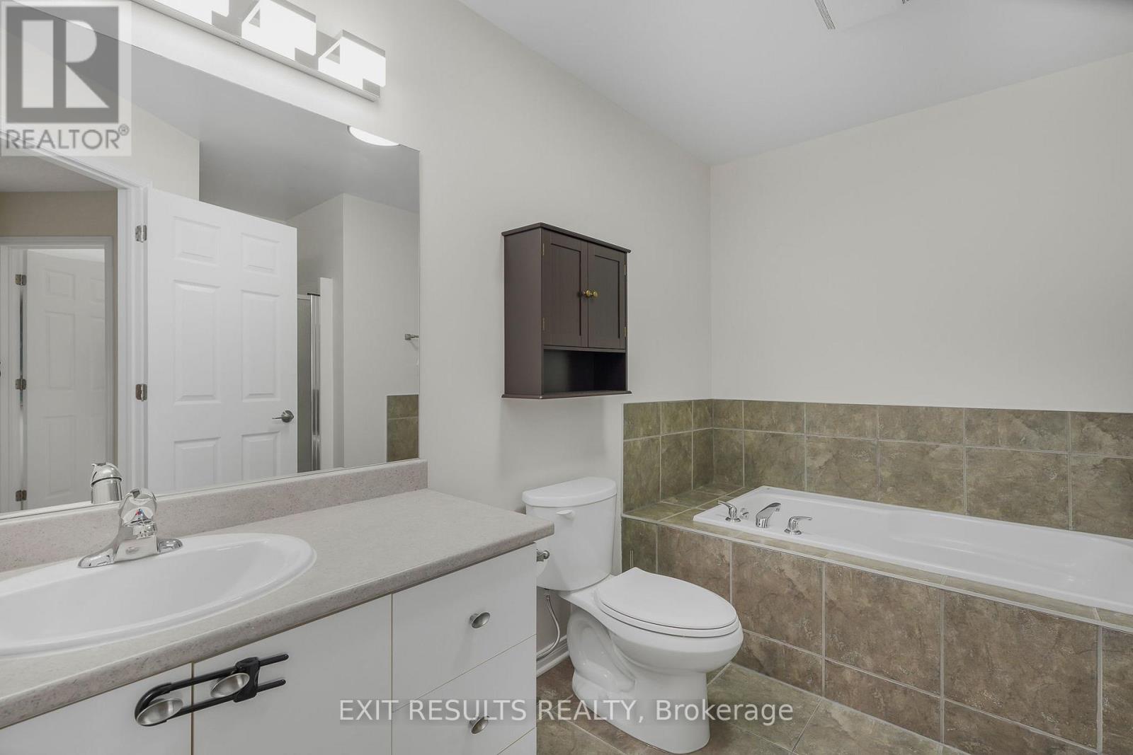 2609 RAYMOND STREET - 20