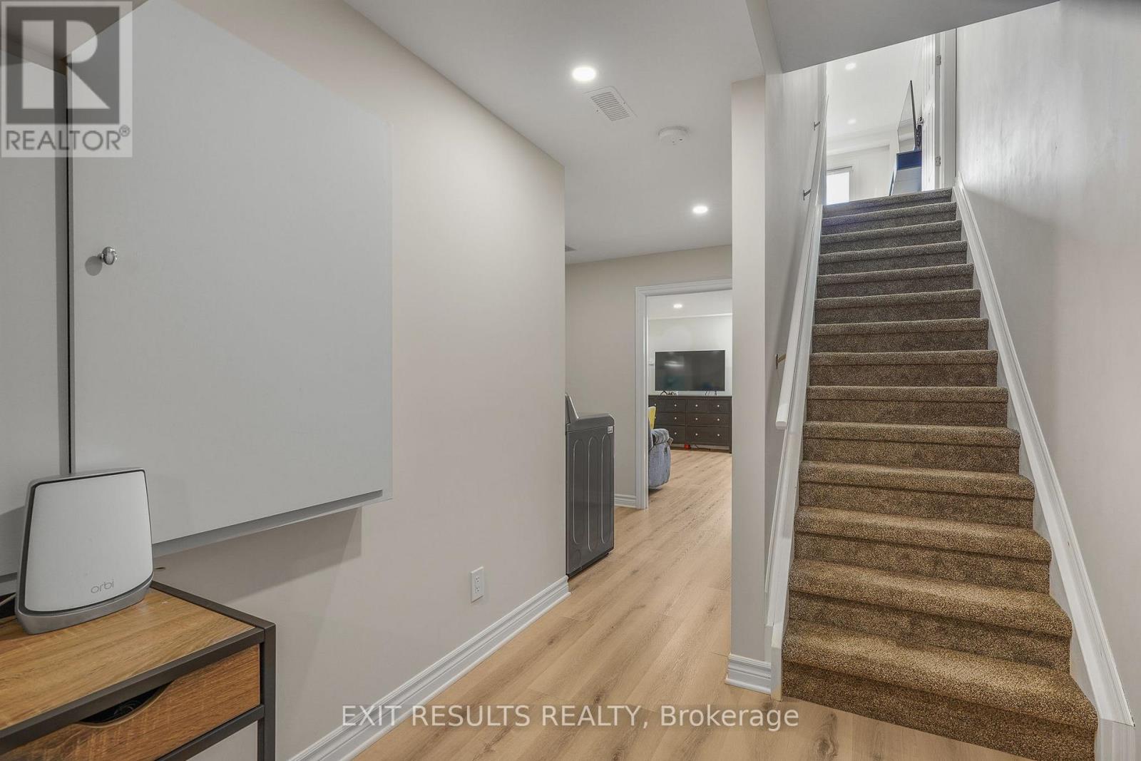 2609 RAYMOND STREET - 22
