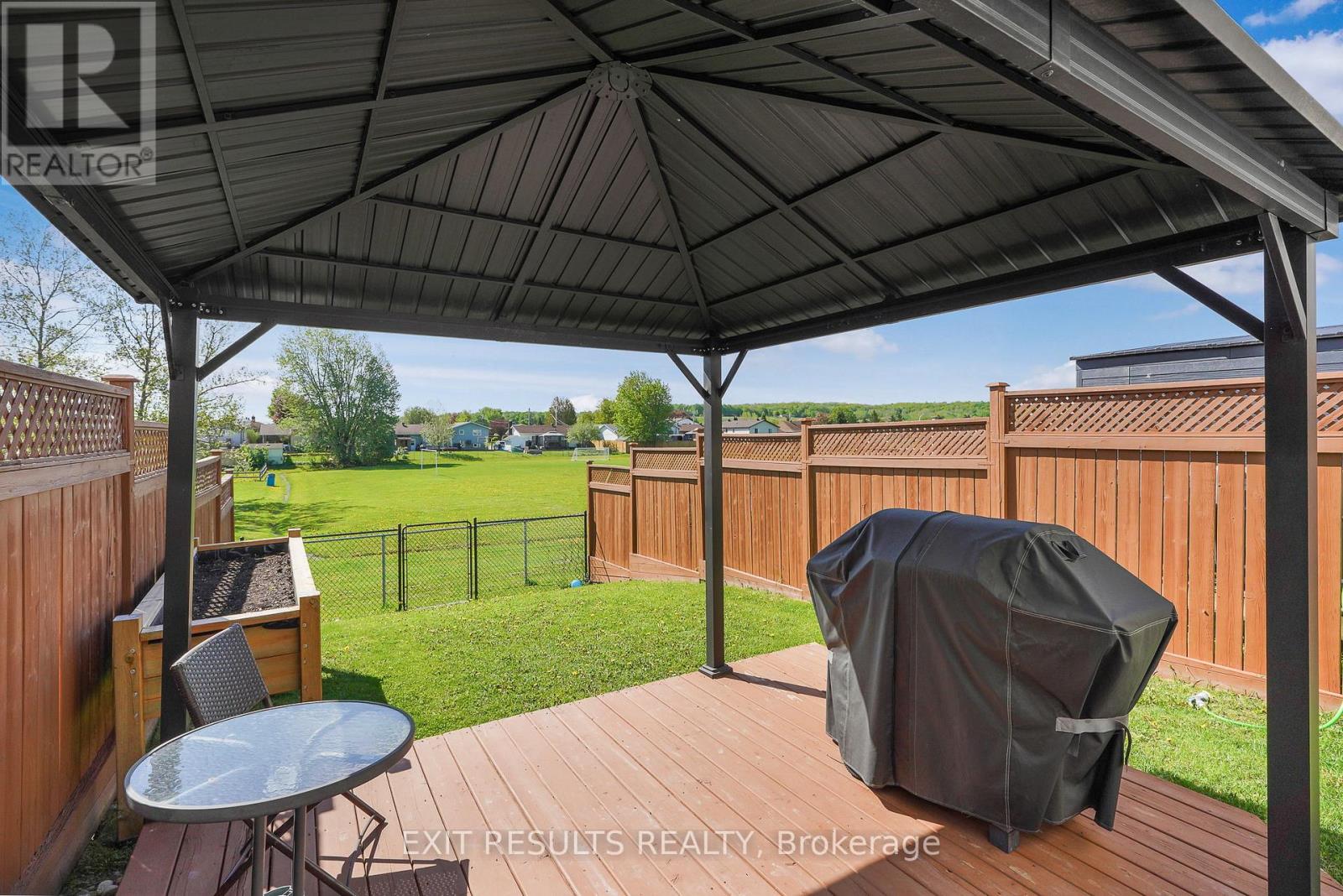 2609 RAYMOND STREET - 28