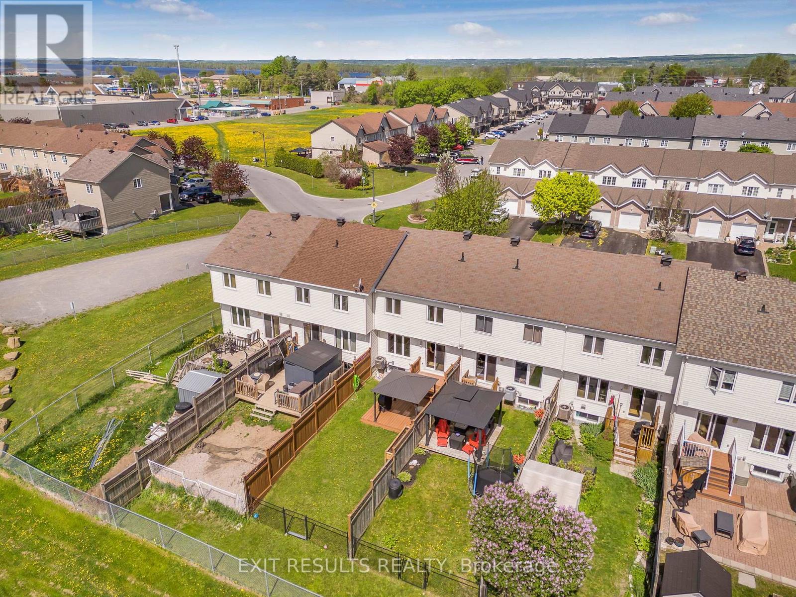 2609 RAYMOND STREET - 34