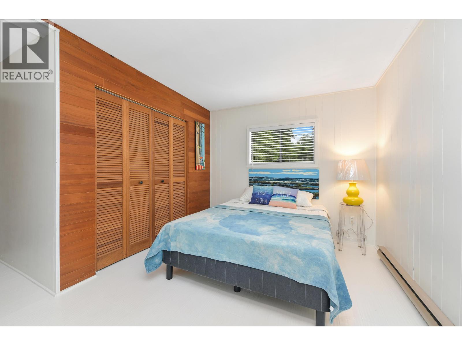 222 SKANA GATE ROAD, Mayne Island