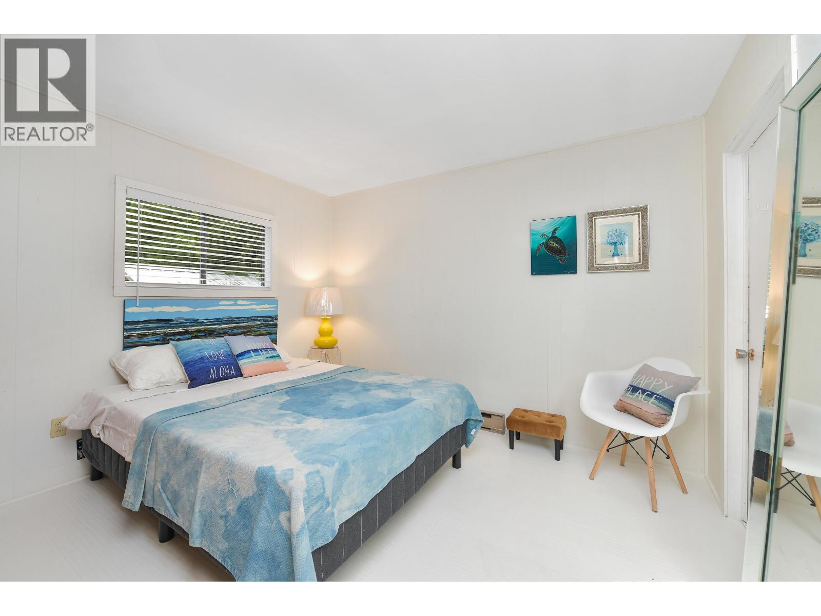 222 SKANA GATE ROAD, Mayne Island