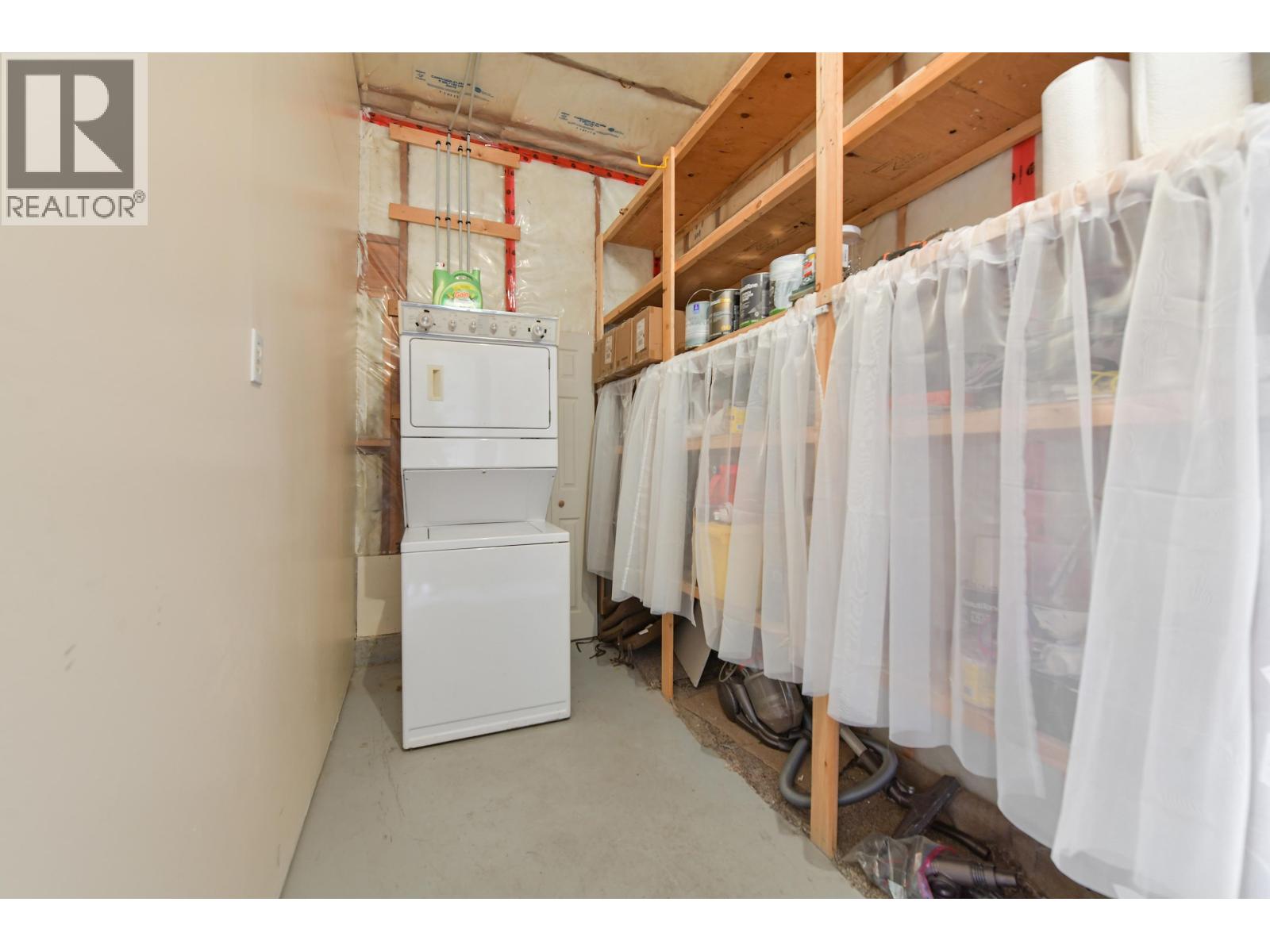 222 SKANA GATE ROAD, Mayne Island
