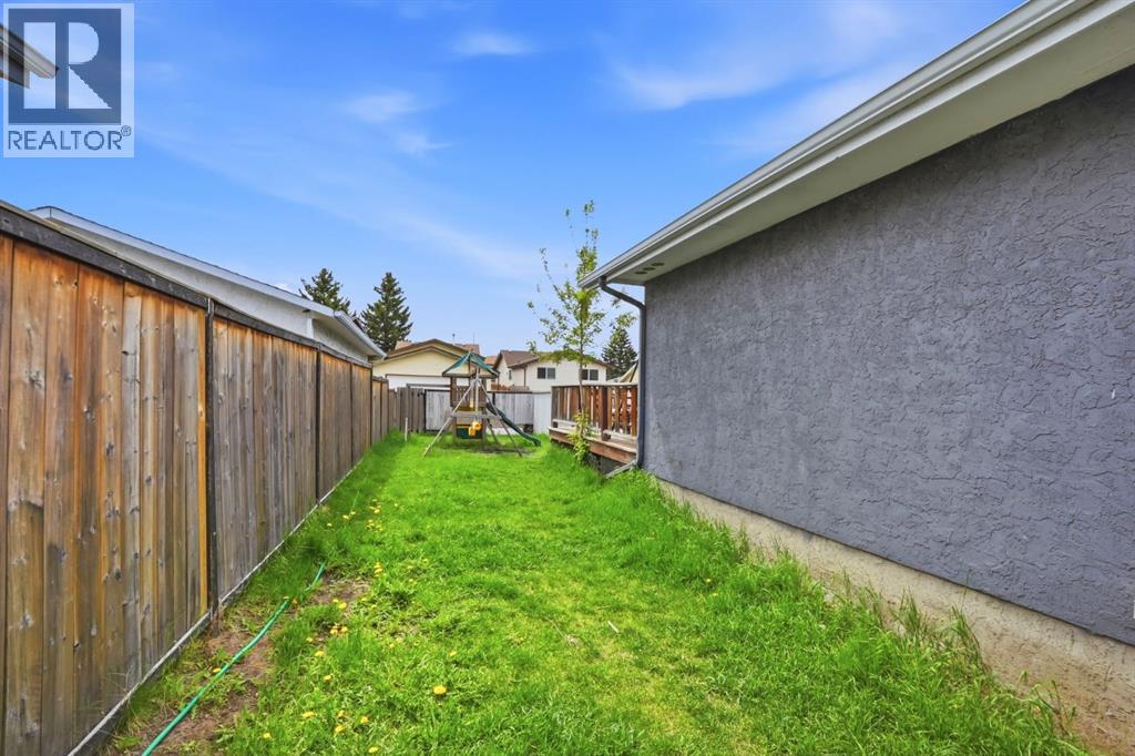 6907 4 Avenue NE - 42