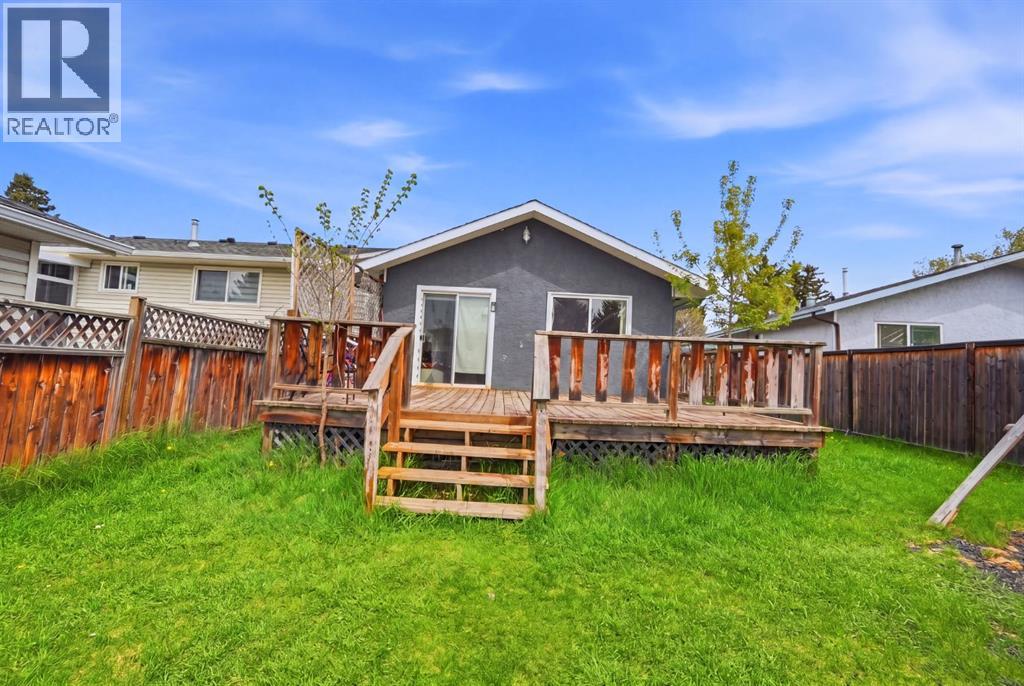 6907 4 Avenue NE - 44