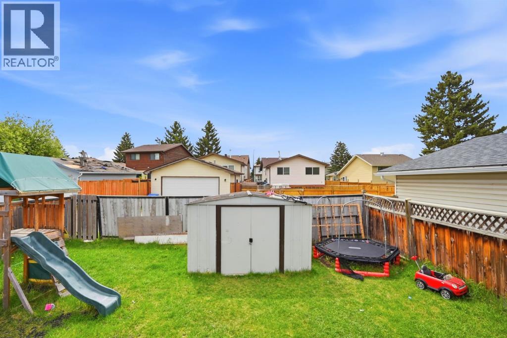 6907 4 Avenue NE - 46