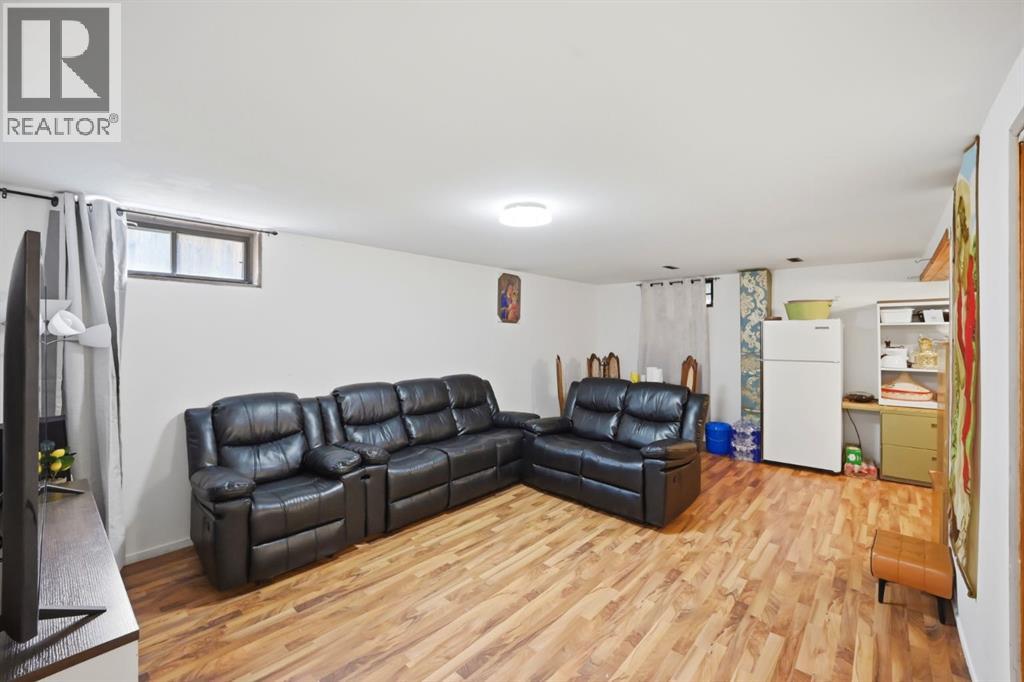6907 4 Avenue NE - 28