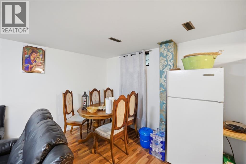 6907 4 Avenue NE - 29