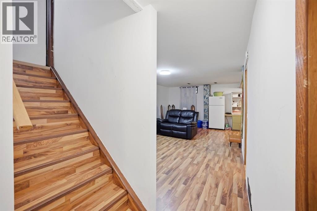 6907 4 Avenue NE - 33