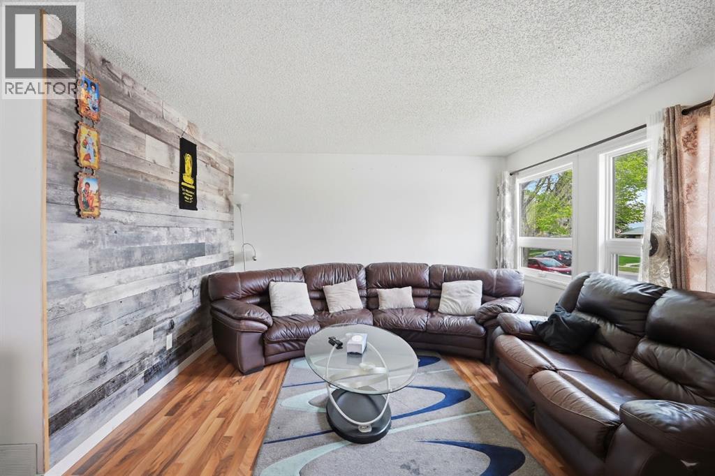 6907 4 Avenue NE - 10