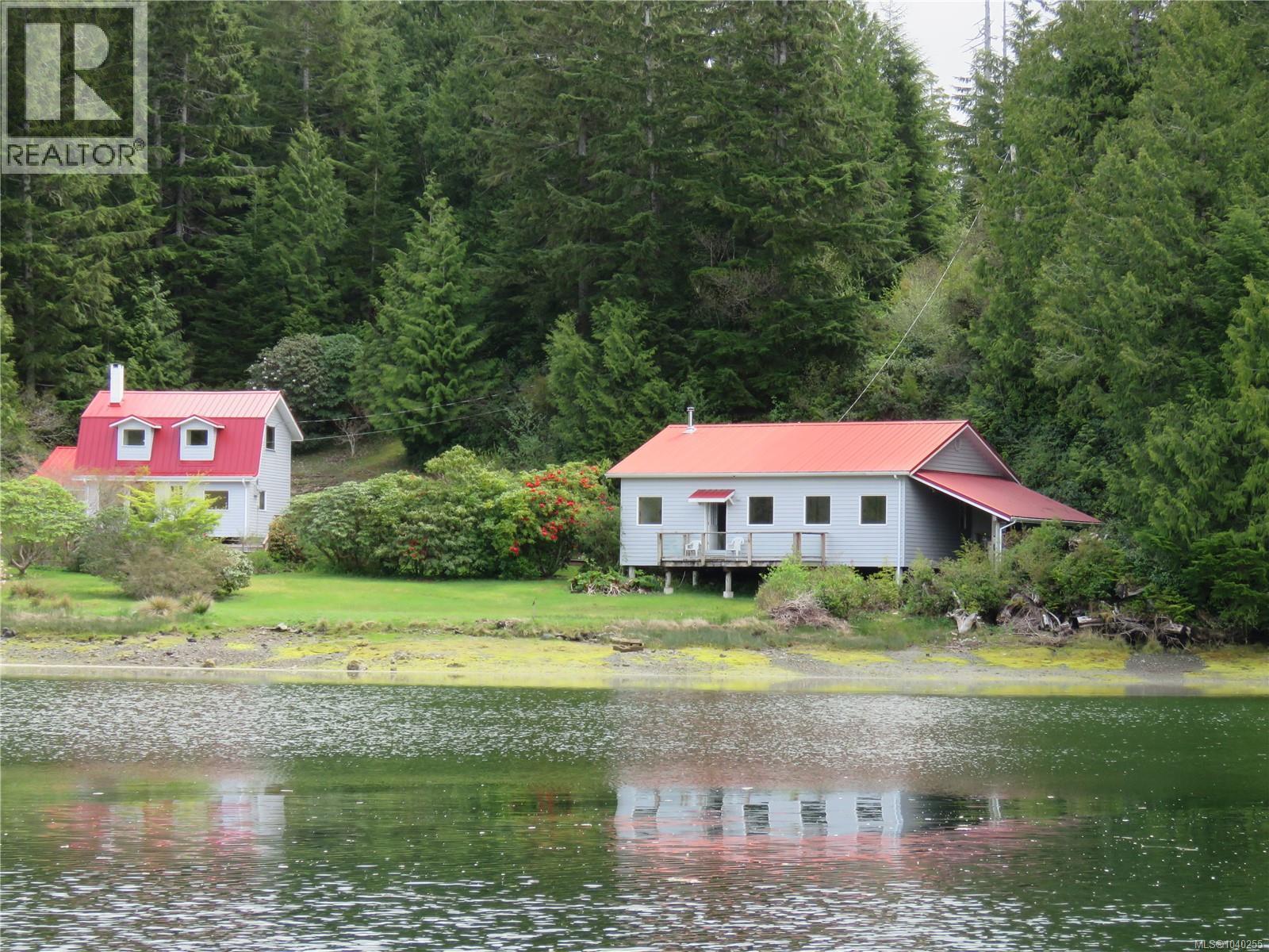 522 Burlo Island - 10