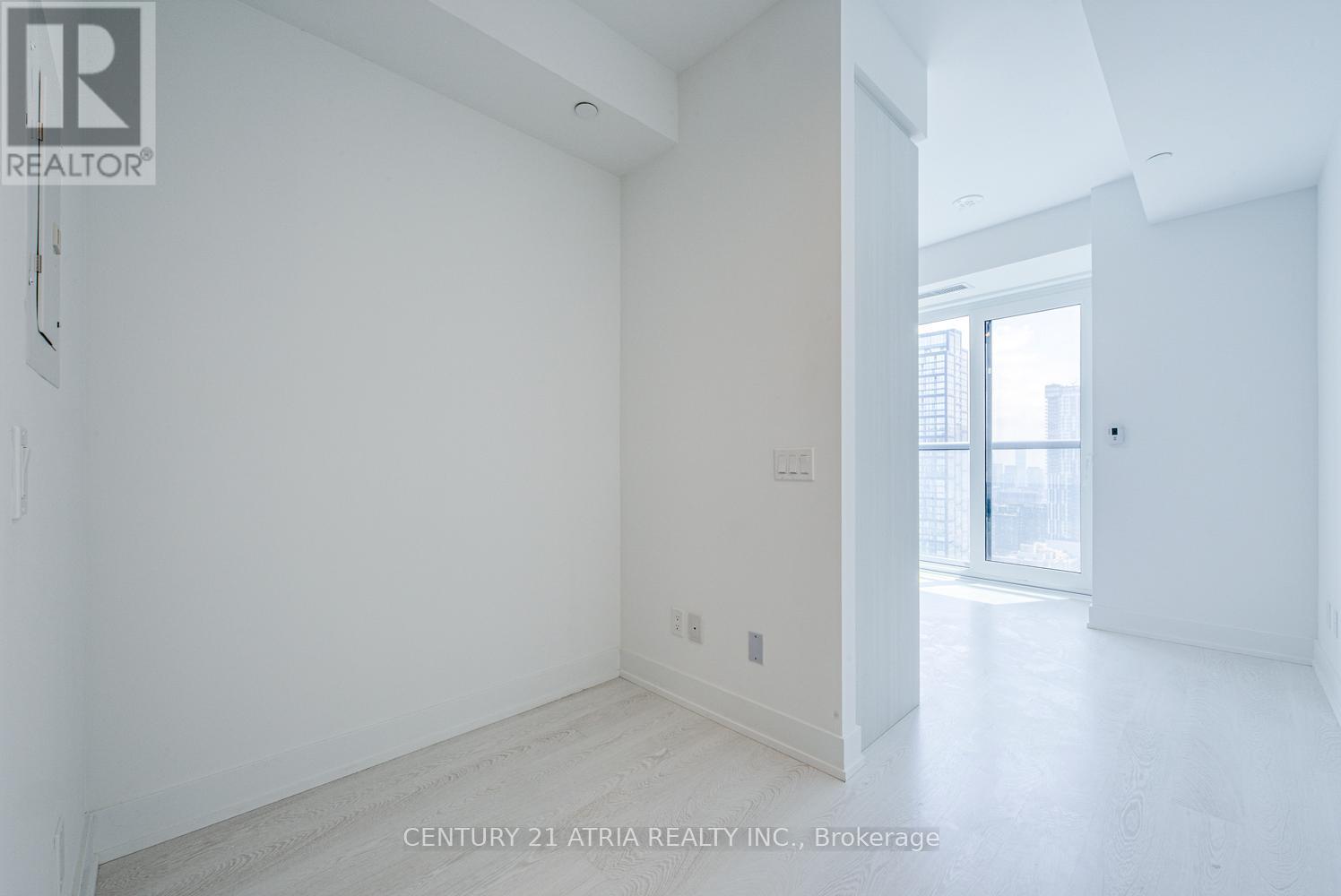 #3001 308 JARVIS STREET - 6