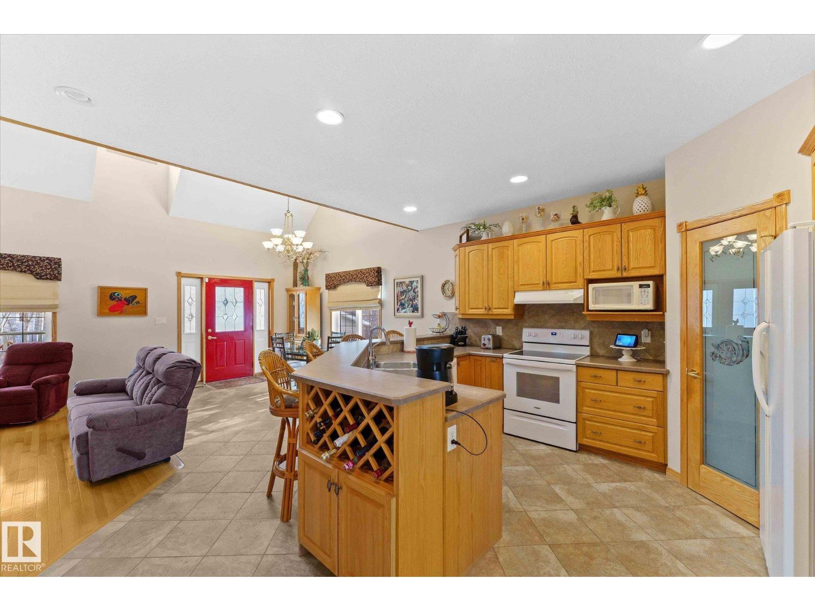 #460 48057 RGE RD 272 - 12