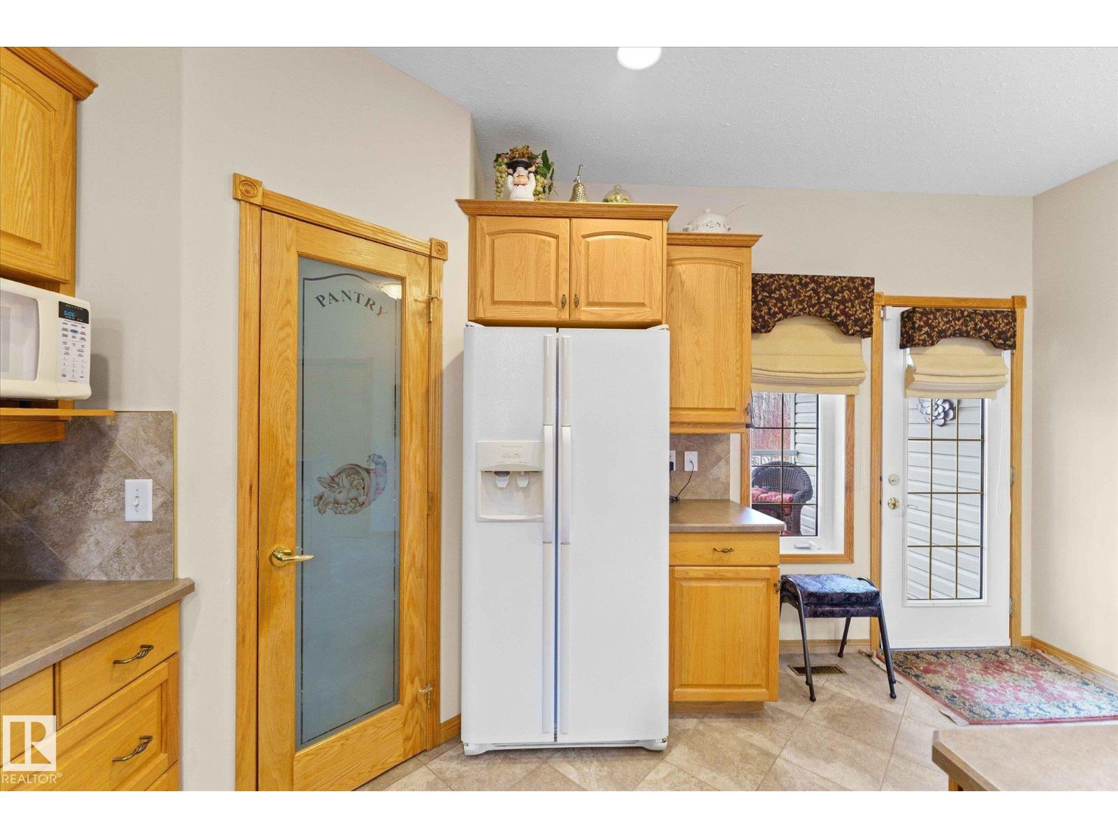 #460 48057 RGE RD 272 - 16