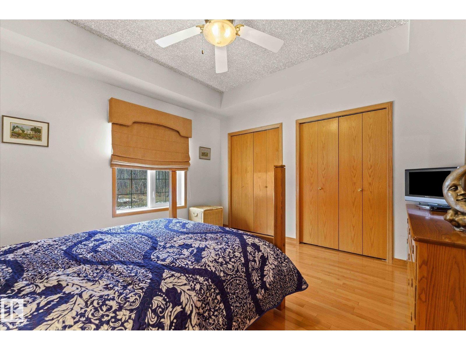 #460 48057 RGE RD 272 - 18