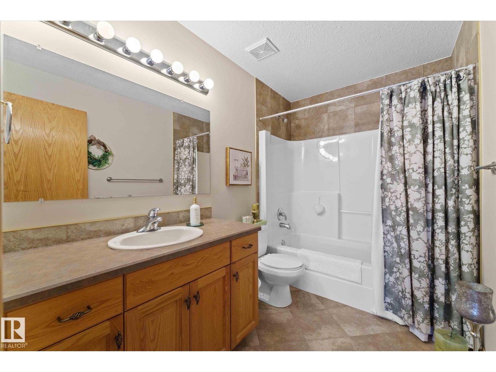 #460 48057 RGE RD 272 - 30