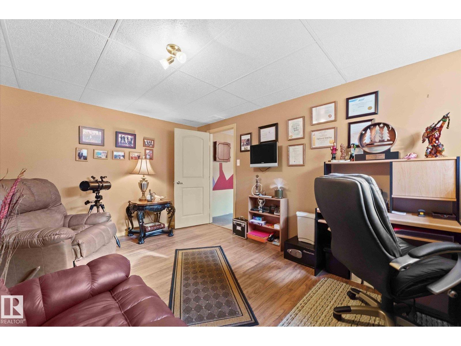 #460 48057 RGE RD 272 - 36