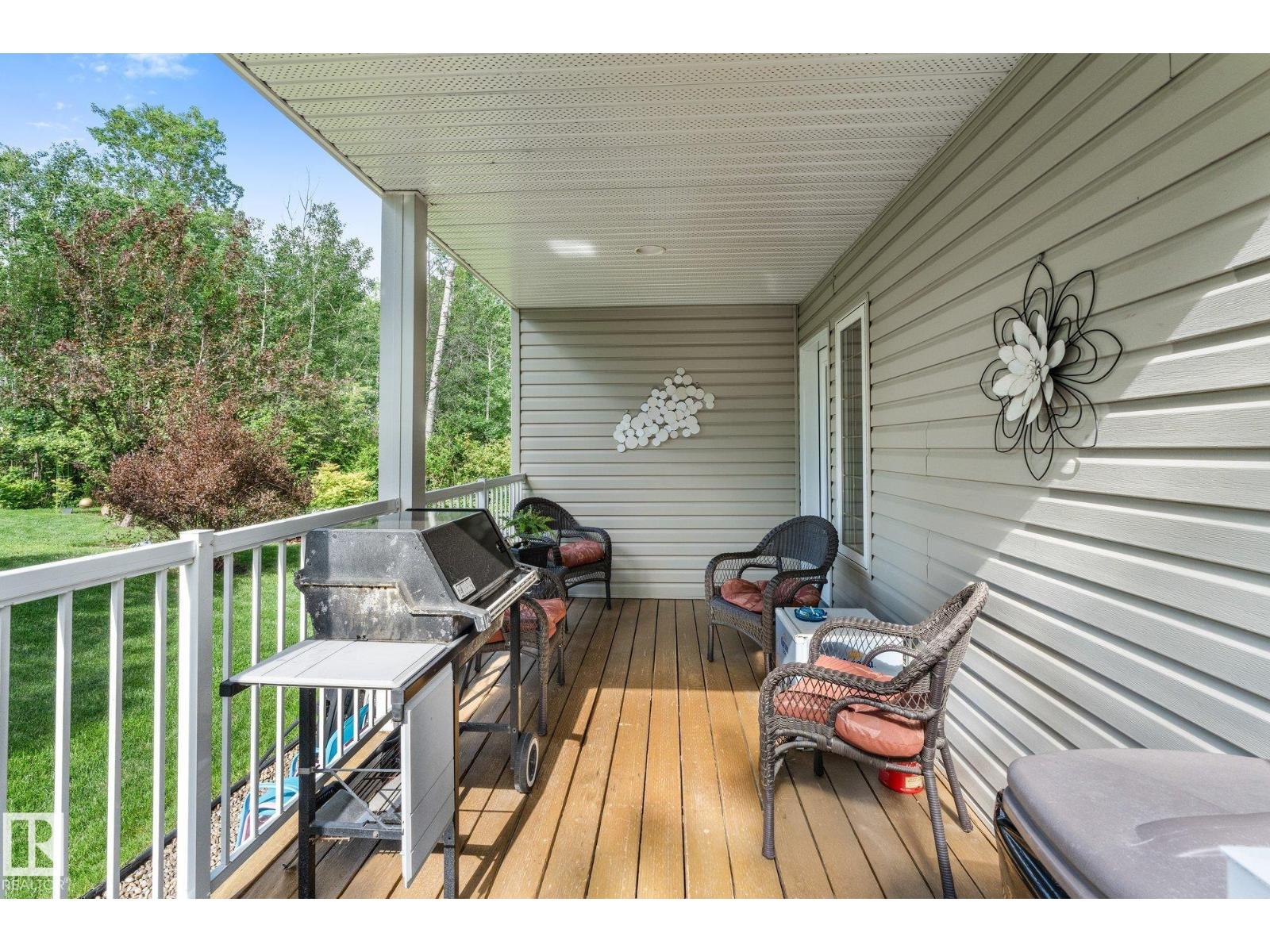 #460 48057 RGE RD 272 - 39