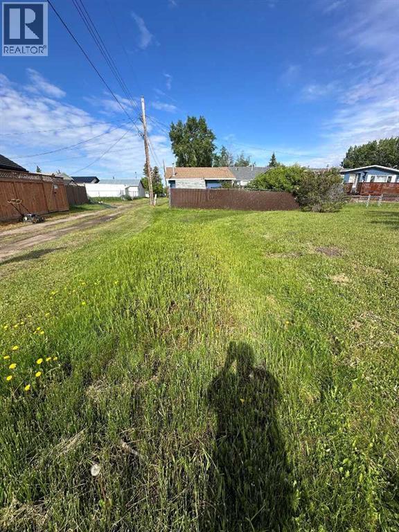 9901 104 Avenue - photo 3