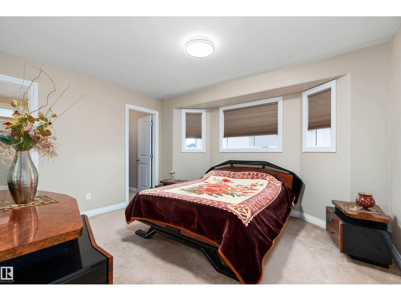 1115 68 ST SW — photo 40