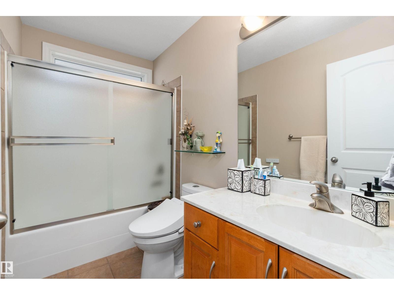 1115 68 ST SW — photo 37