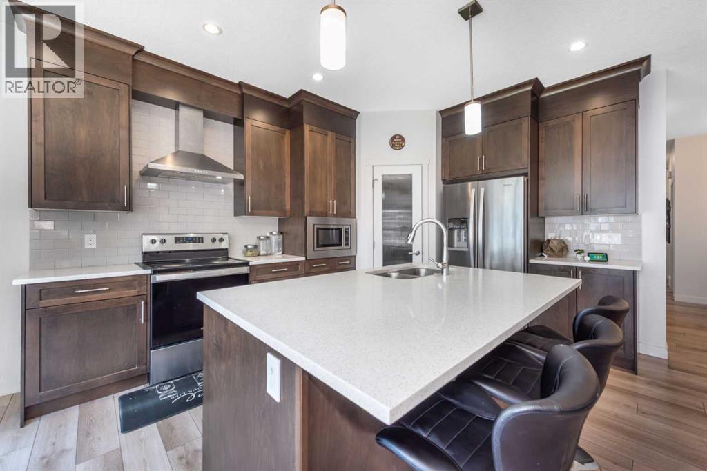 32 Saddlestone Way NE - 3