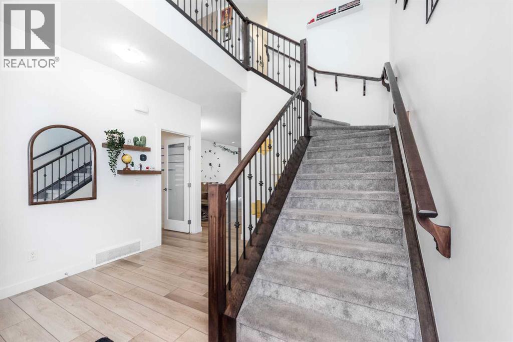 32 Saddlestone Way NE - 12