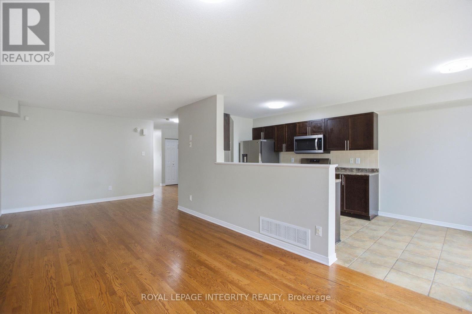 3 Bed, 3 Bath House for Sale in Ottawa – 354 ROLLING MEADOW CRESCENT, Ottawa – MLS# X13442128 - Image 8