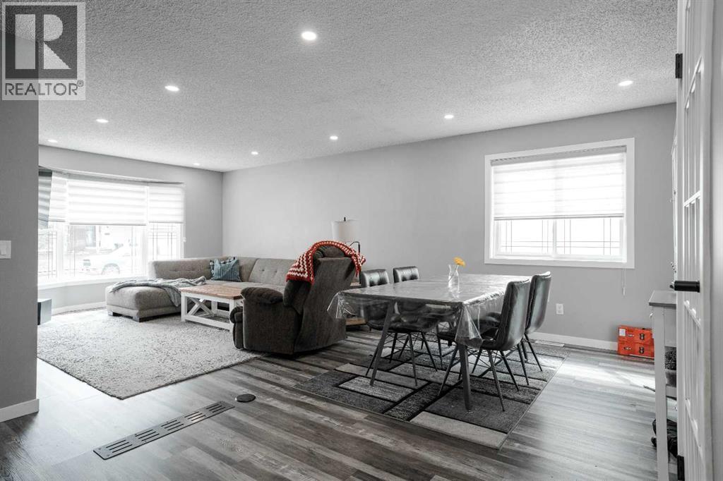 210 Leigh Crescent, Fort McMurray