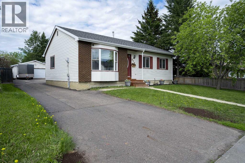 210 Leigh Crescent, Fort McMurray