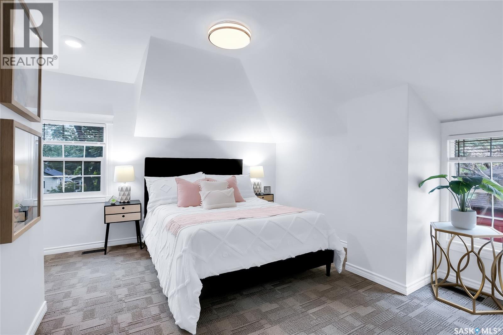 1121 B AVENUE N - 29