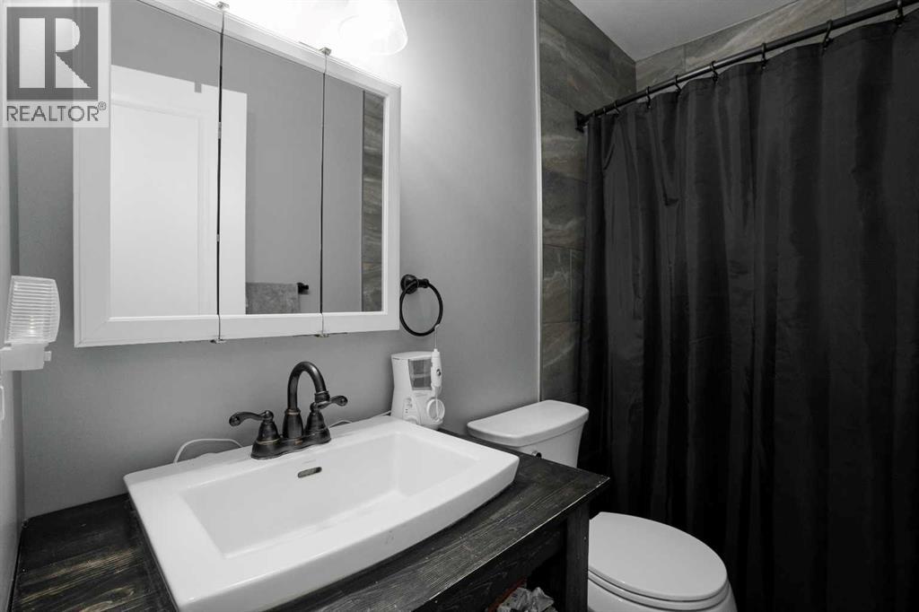 210 Leigh Crescent, Fort McMurray