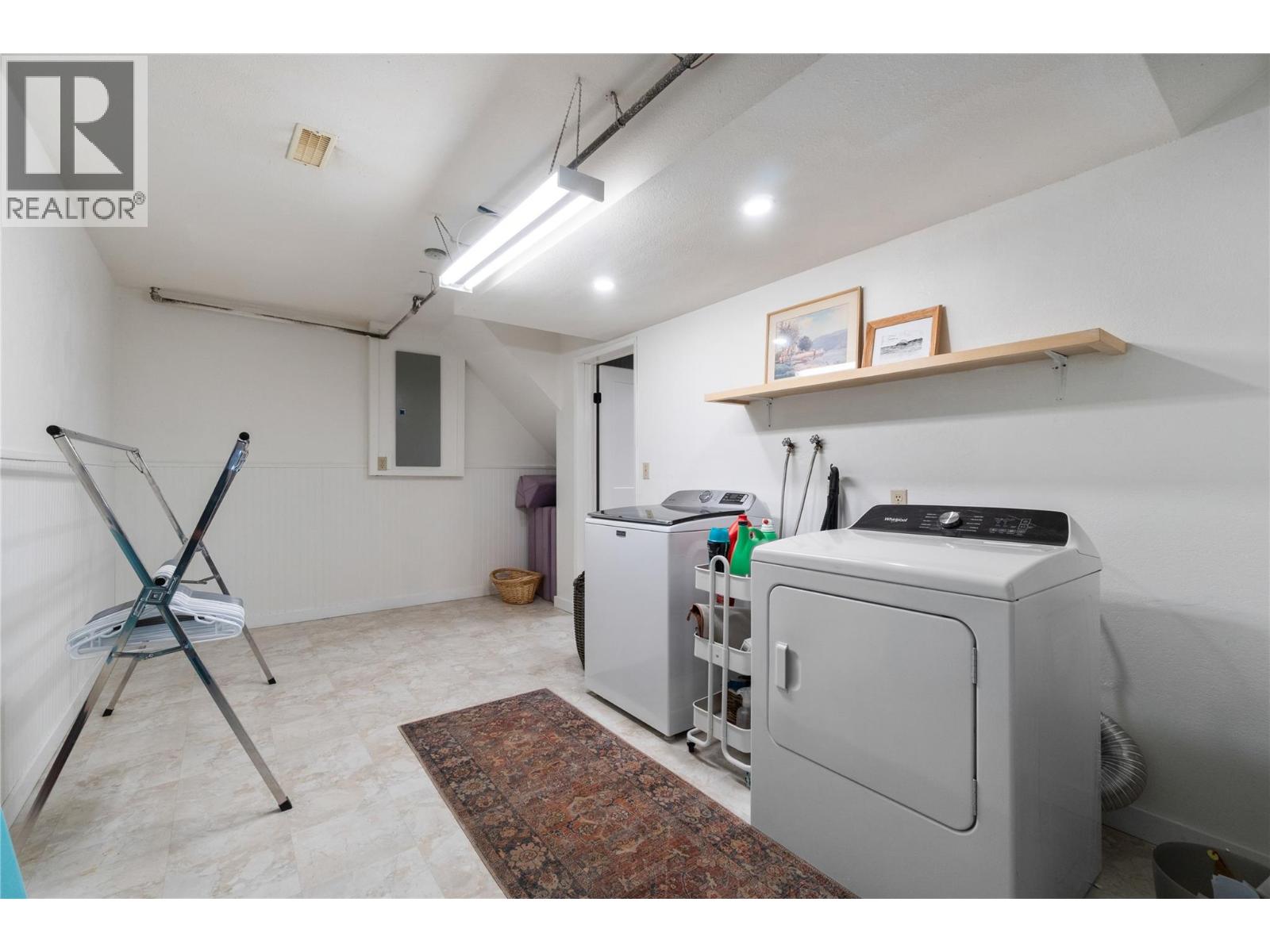 5851 20 Avenue NE - 44