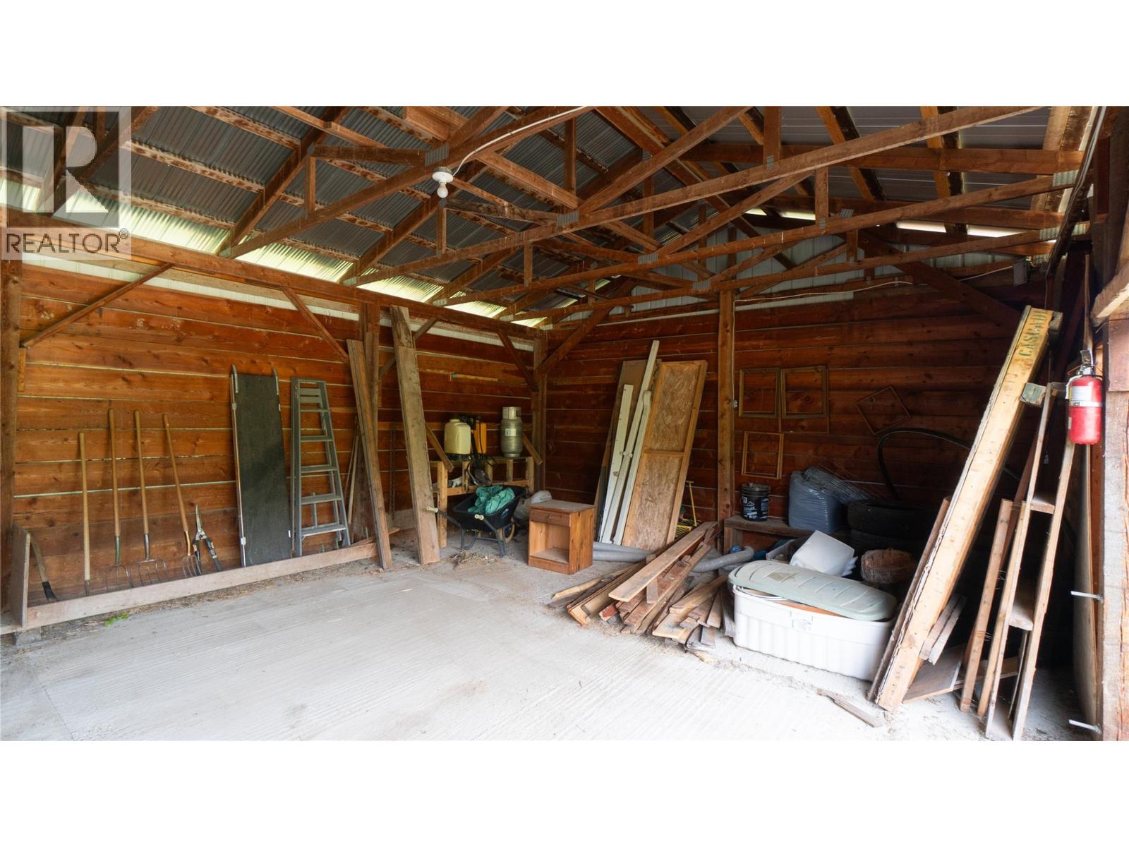 5851 20 Avenue NE - 63