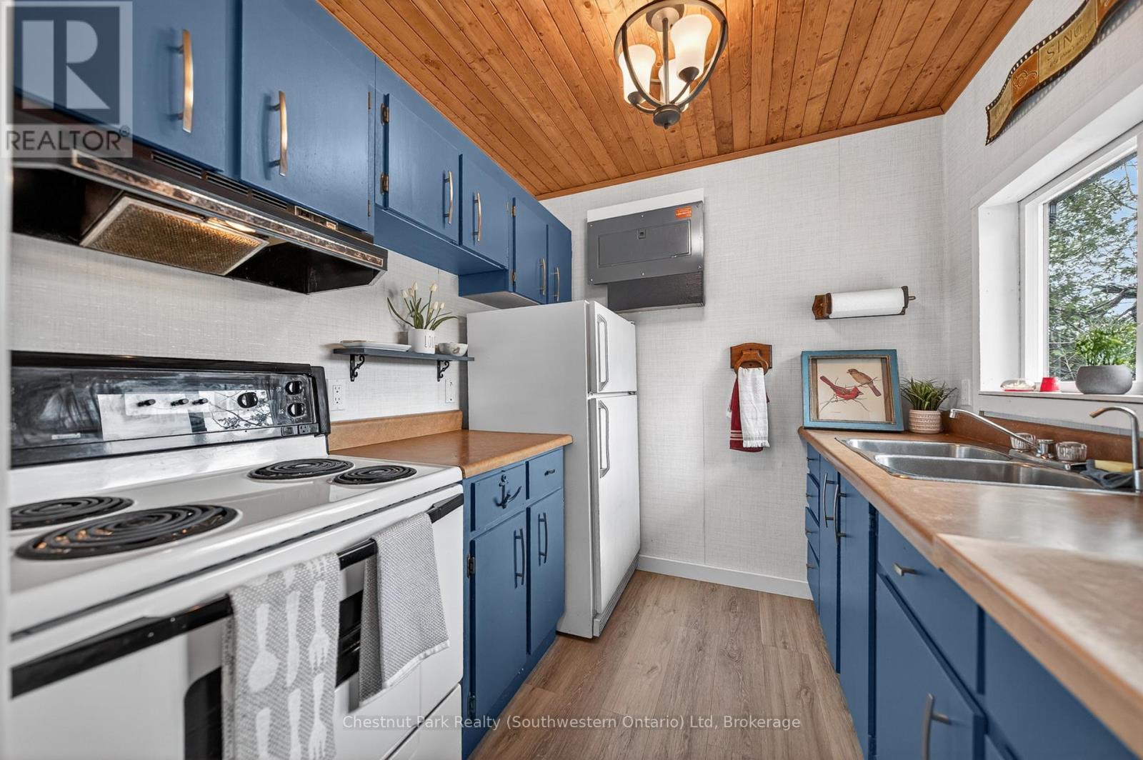 3228 TWELVE MILE BAY ROAD - Image 13