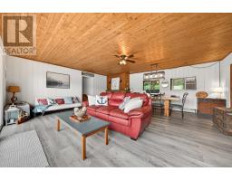 3228 Twelve Mile Bay Road, Georgian Bay, ON P0C1H0 Photo 11