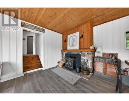 3228 Twelve Mile Bay Road, Georgian Bay, ON P0C1H0 Photo 9