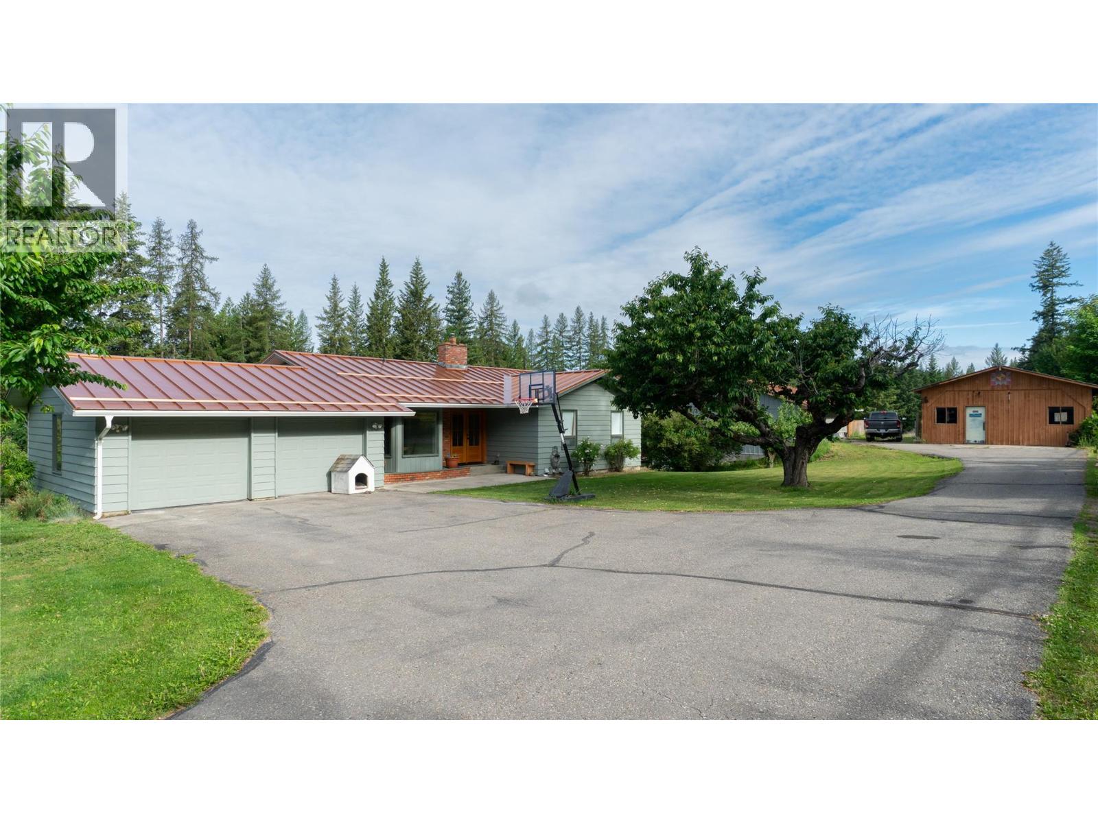 5851 20 Avenue NE - 69