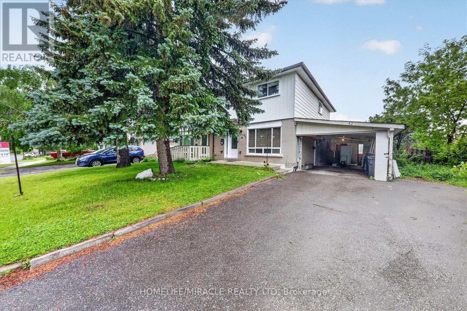 42 NAHANNI TERRACE - 1