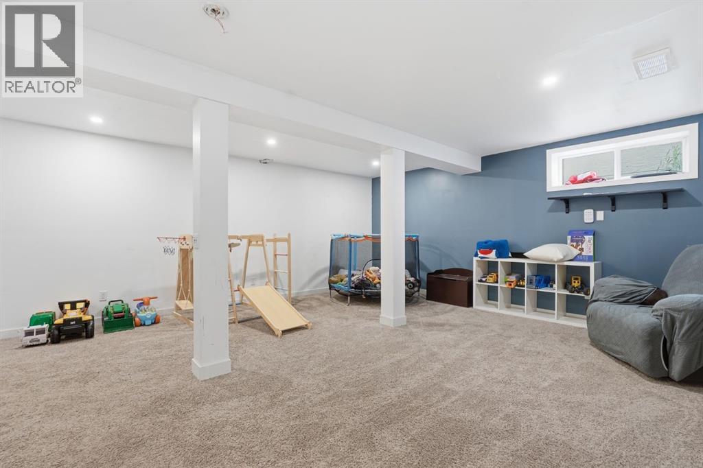 1506 Riverside Drive NW — photo 36