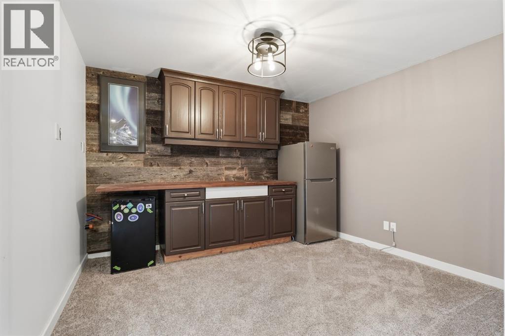 1506 Riverside Drive NW — photo 39