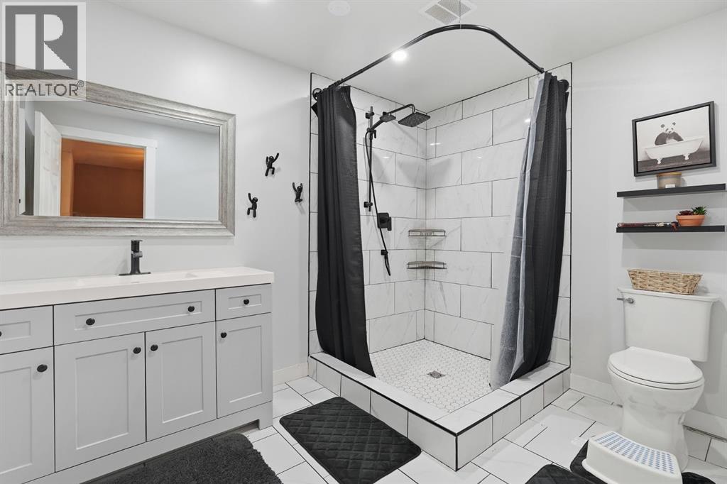 1506 Riverside Drive NW — photo 40