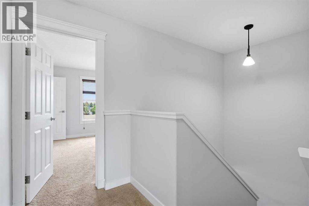 2120 21 Avenue — photo 28