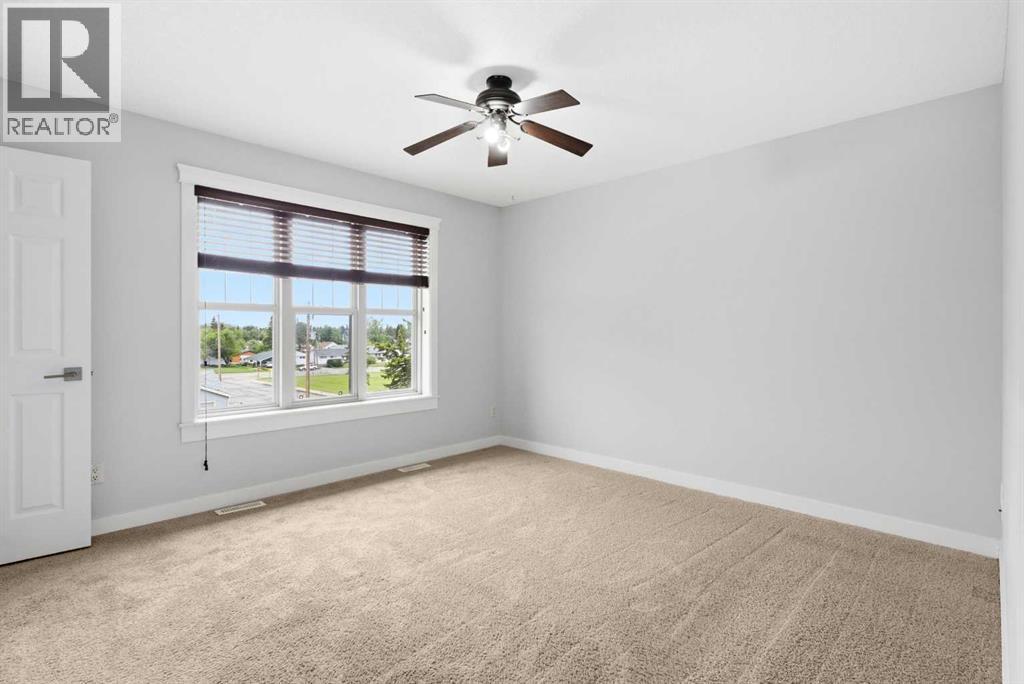 2120 21 Avenue — photo 30
