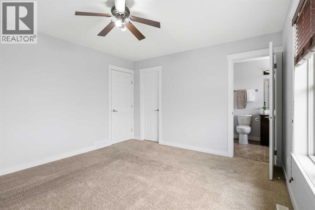 2120 21 Avenue — photo 33