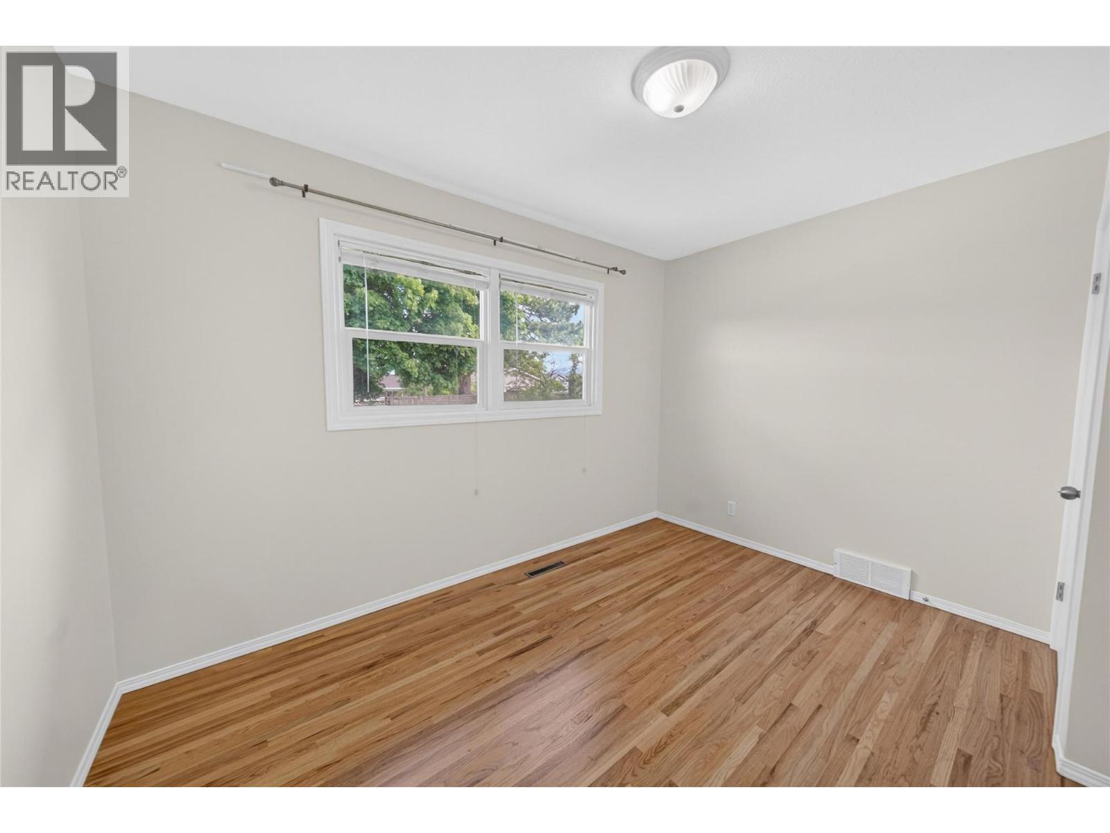 306 8th Street S - 15